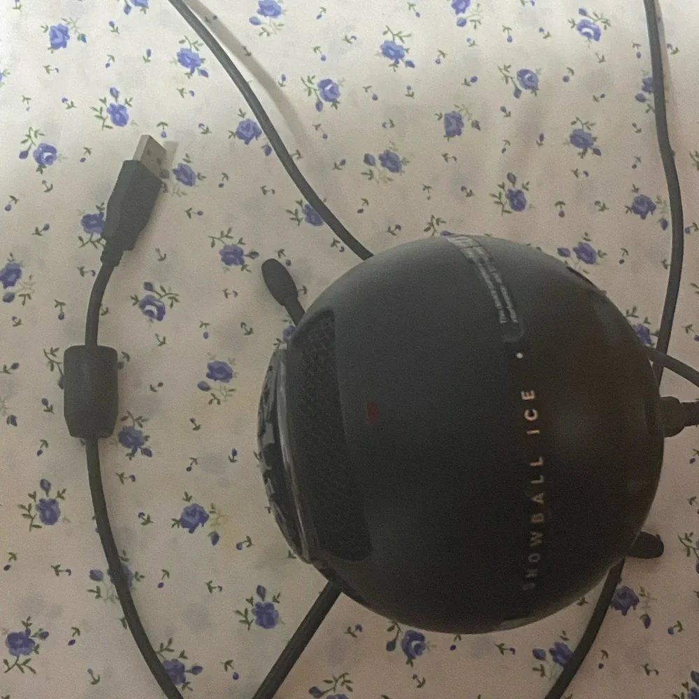 Blue Snowball iCE USB Microphone Black – Excellent Condition